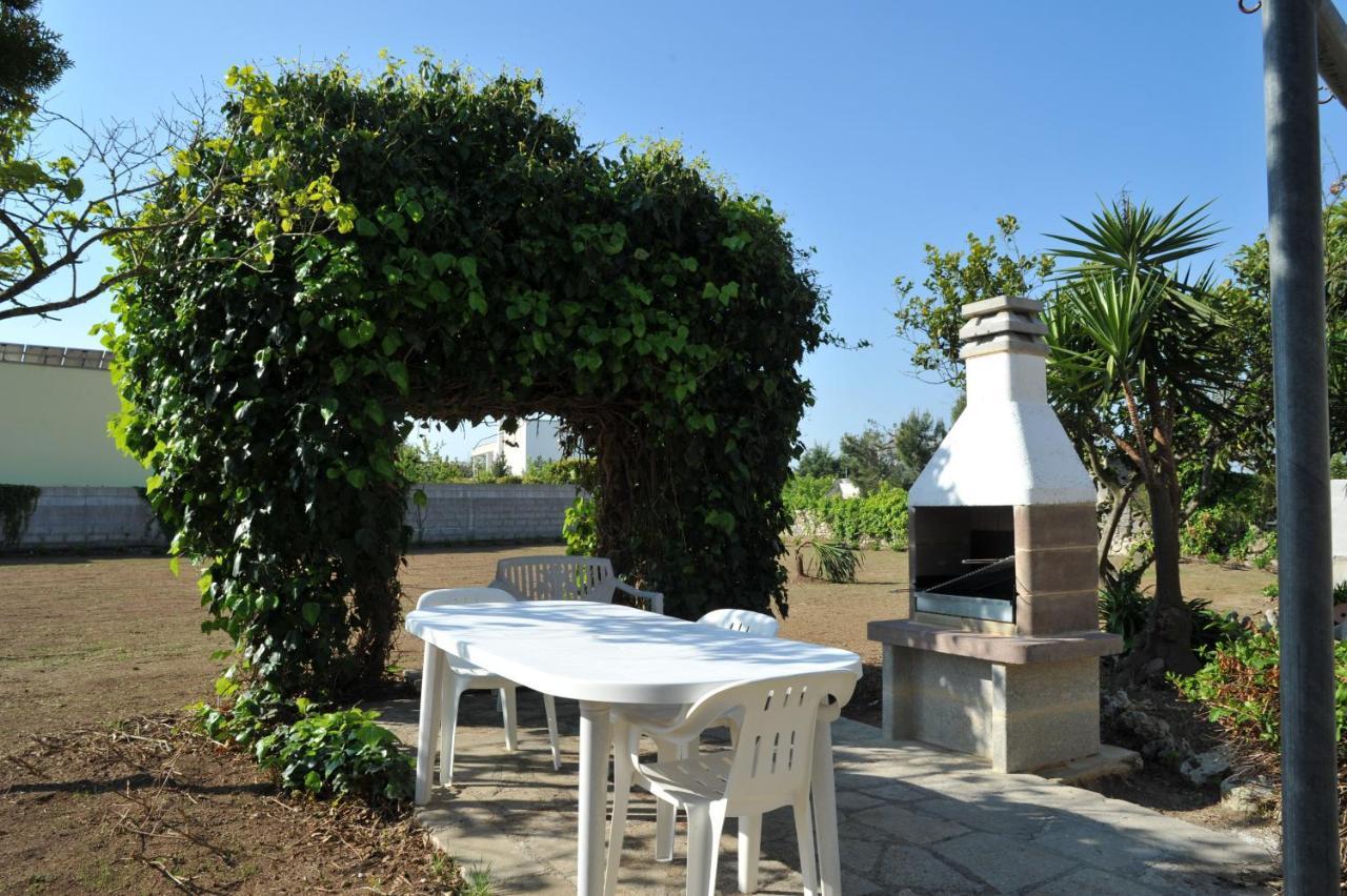 Masseria La Colombaia Poggiardo Exterior foto